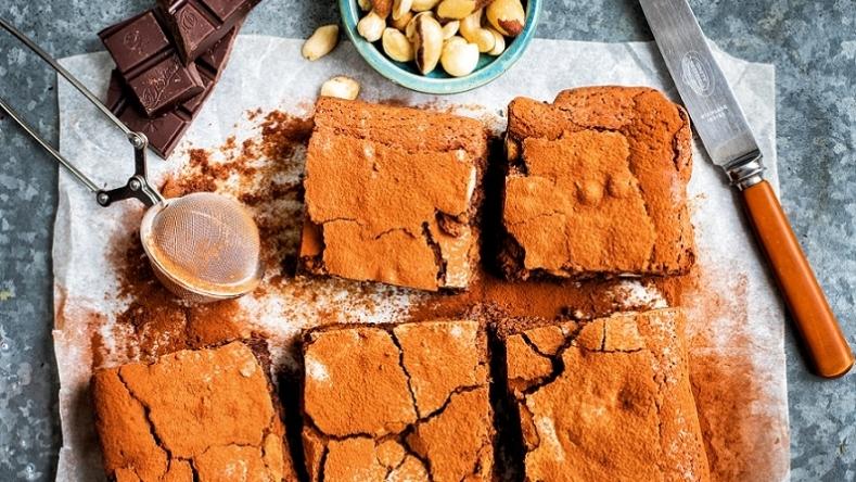 Fairtrade Choco-Nutty Brownies