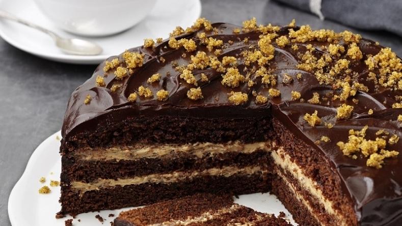 Earl Grey Chocolate Fudge Cake