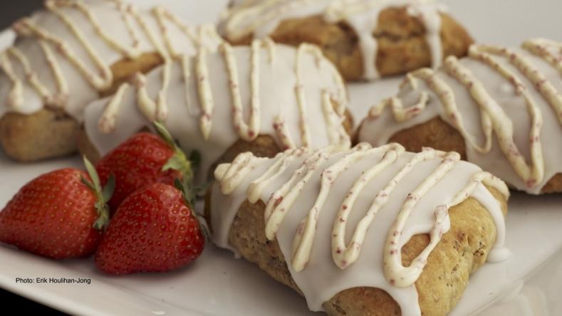 Strawberry, Vanilla and White Chocolate Scones